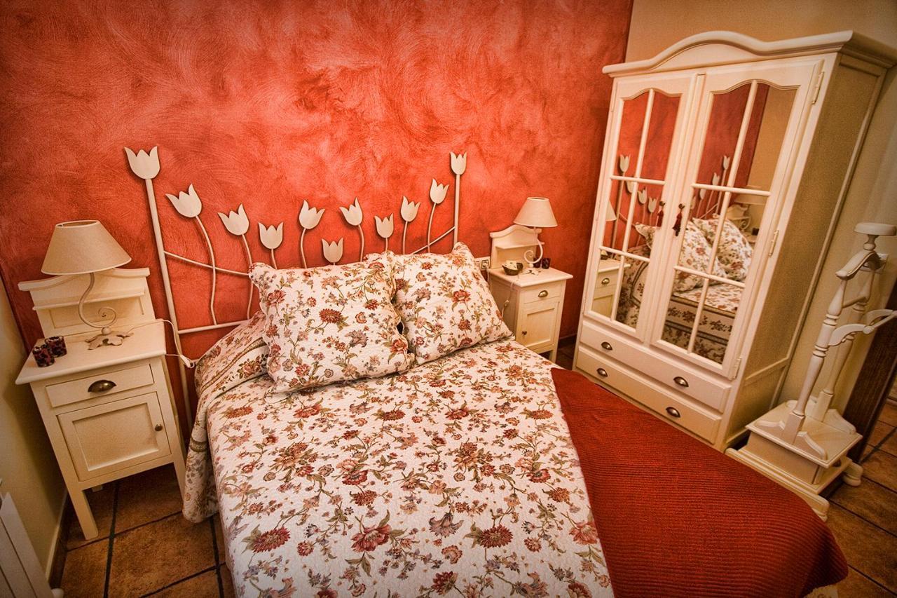 Casa Rural El Herrero De Pollos Luaran gambar