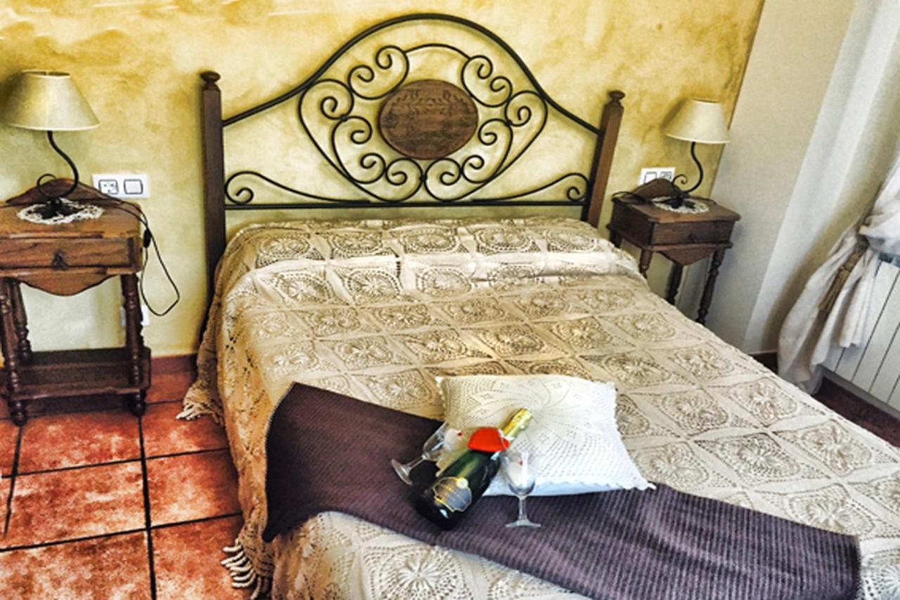 Casa Rural El Herrero De Pollos Luaran gambar